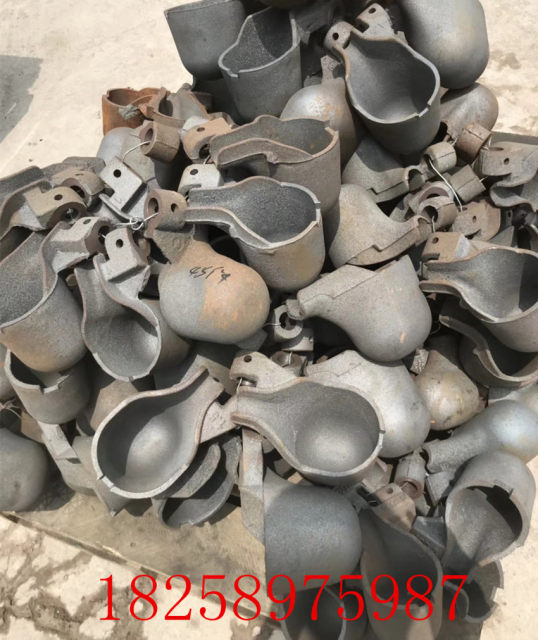 Die casting machine automatic feeding spoon die casting robot hand soup spoon soup spoon automatic feeding aluminum spoon