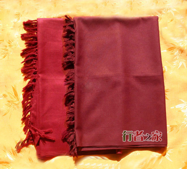 TIBETAN ETHNIC GOODS CLOTHING DRAPED SINGLE TIBETAN MONK CLOTHES DRAPED SINGLE MONK ROBE DRAPED SINGLE IMPORTED LAYMAN ENDORSEMENT