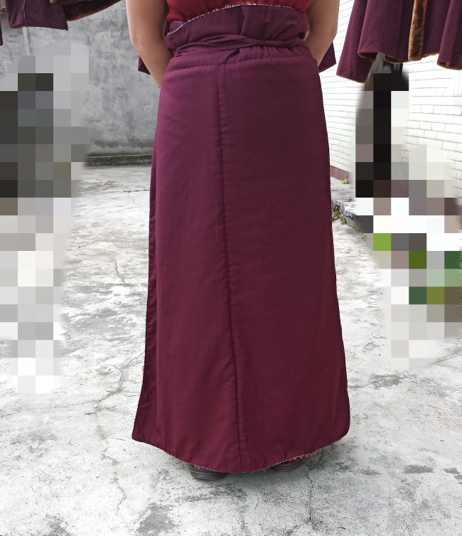 MONK CLOTHES: WINTER MONK SKIRTS APRONS WARM VELVET THICKENED COTTON CLOTHES TIBETAN MONK COTTON CLOTHES WINTER LAY CLOTHES