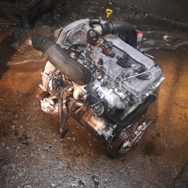 Starting-yasoranto D4CB 2.5T diesel engine