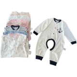 Огромный хлисто-ступенька с полным хлопком с длинными рукавами.