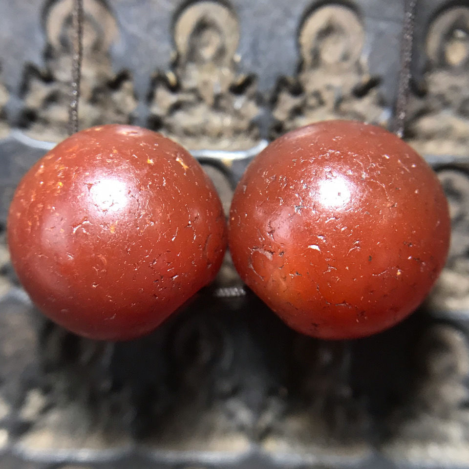 SPECIAL  TIBETAN ANCIENT FOLK CUSTOMS OLD-FASHIONED PULP WEATHERED AUSPICIOUS RED OLD AGATE BEADS BUDDHA BEADS A PAIR OF WAIST BEADS