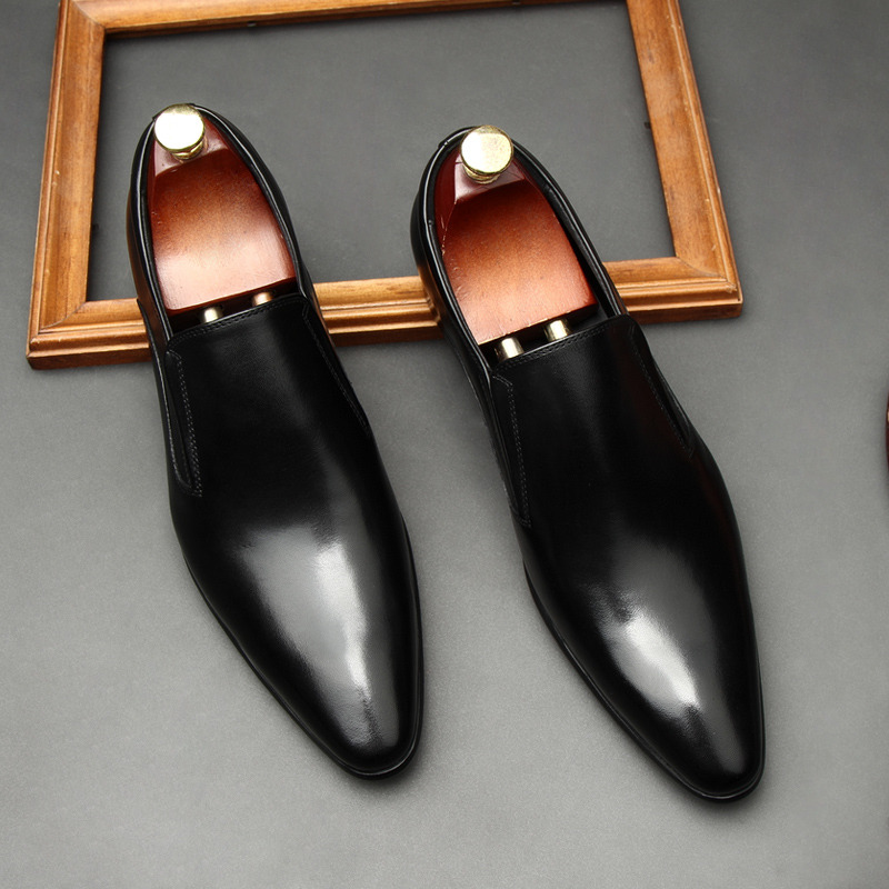 2021 NEW MENS SLIP-ON BUSINESS DRESS LEATHER SHOES MENS TOP LAYER COWHIDE EUROPEAN VERSION OF POINTED TOE WORK MENS SHOES