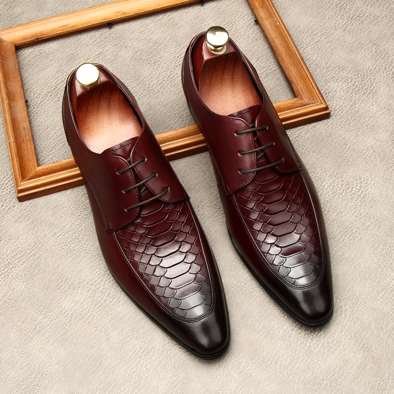 SNAKE EMBOSSED BRITISH STYLE LEATHER SHOES MENS AUTUMN MENS BUSINESS FORMAL WEAR POINTED TOE MENS SHOES LEATHER FASHION GROOM WEDDING SHOES