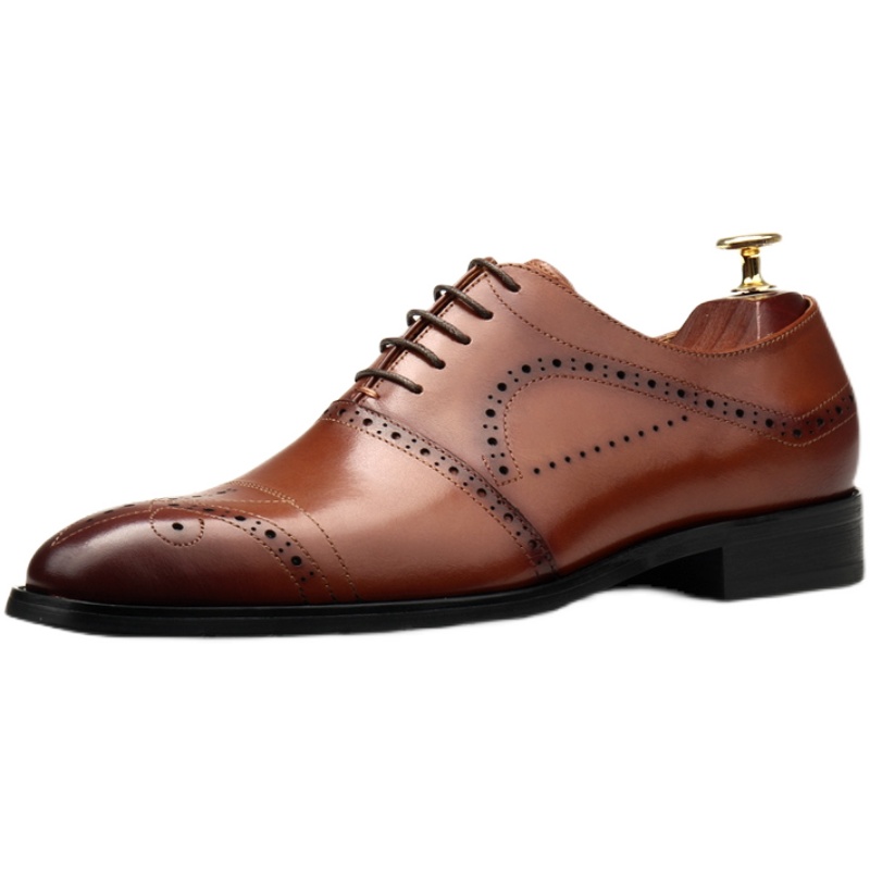 2021 NEW BROGUE CARVED LEATHER SHOES MENS BUSINESS FORMAL WEAR BRITISH LEATHER DERBY SHOES A TOP COWHIDE SINGLE SHOE