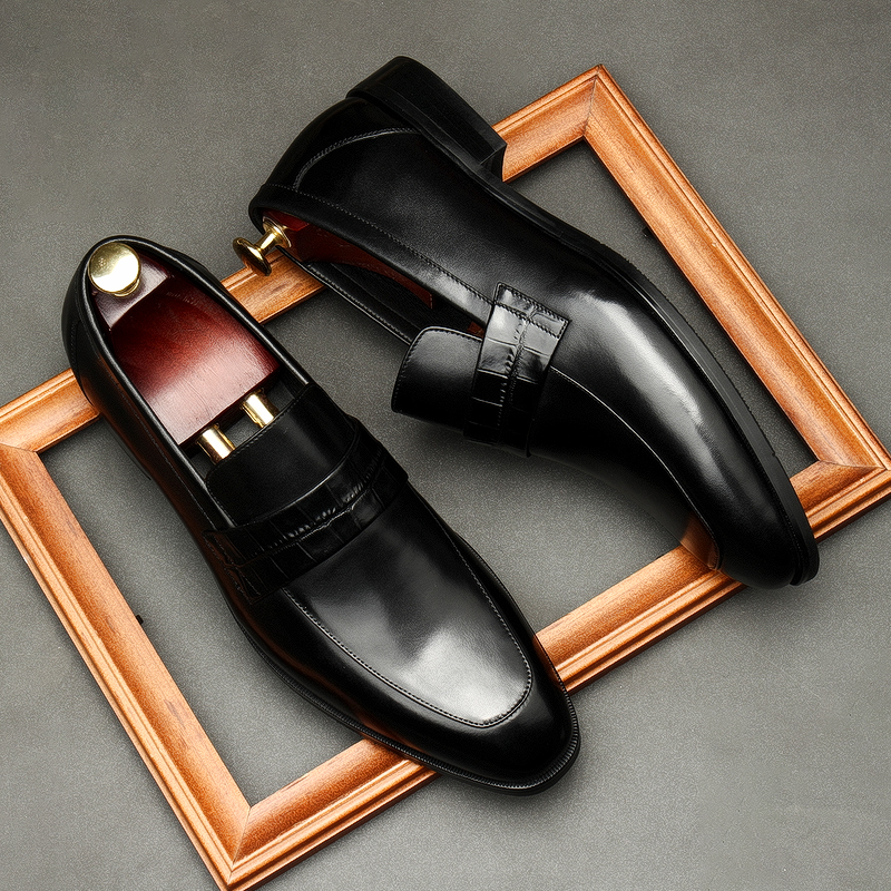 SPRING NEW LOAFERS TRENDY MENS SHOES CASUAL KOREAN VERSION BRITISH VERSATILE HANDSOME BUSINESS LEATHER SHOES YOUTH