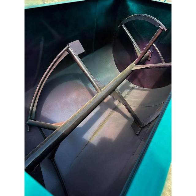 Cattle and sheep feed mixer for dry and wet breeding farm special mixer for forage pellet feed breeding equipment