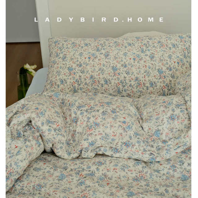 British pear small blue early spring small floral type a knitted cotton Indian cotton four-piece set soft and skin-friendly 1.5m bed sheet