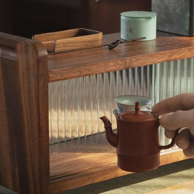 Walnut desktop tea cup holder L-zi tea set with sliding door storage rack Solid wood small storage rack Desktop Bogu