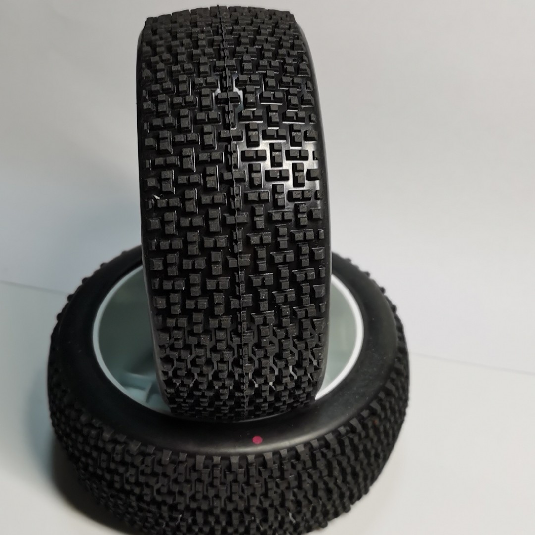 CASTER 1 8 OFF-ROAD TIRE CR-5-003-A24F SOFT SUPER SOFT [2 PCS] AKA OEM