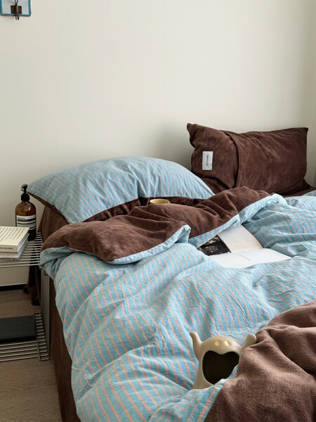 复古room｜ins博主简约蓝咖色条纹棉加绒四件套1.8牛奶绒床单床笠