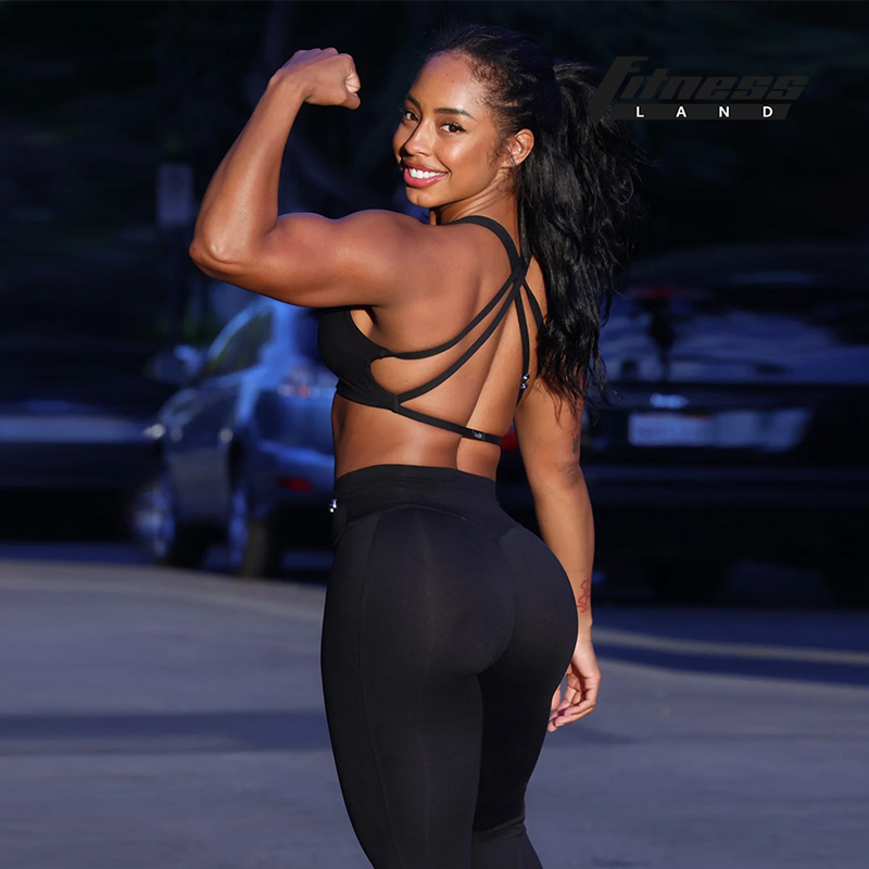 DOMESTIC SPOT BOMBSHELL SPORTSWEAR CROSS SPORTS BRA BARBELL SPORTS BRA