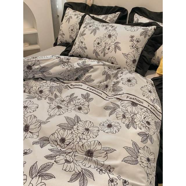 Jw new Hepburn style light luxury ins French retro rich summer four-piece quilt cover skin-friendly nude sleeping sheets