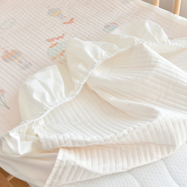 Baby pure cotton gauze quilted printed bed covers children's bed anti-slip sheets kindergarten baby lunch break mattress wholesale