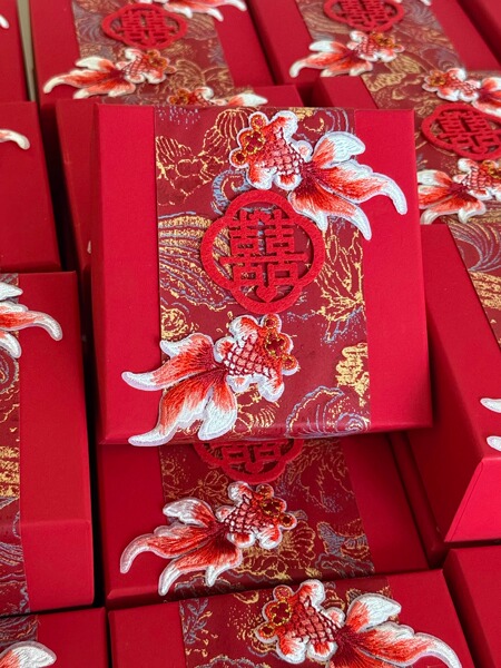 【原创】新中式锦鲤凤凰元素国风喜糖盒小众创意质感免折叠喜糖盒