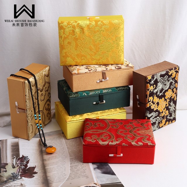 Flat brocade box Wenwan handheld storage box brocade retro pattern national style jewelry packaging box gift box