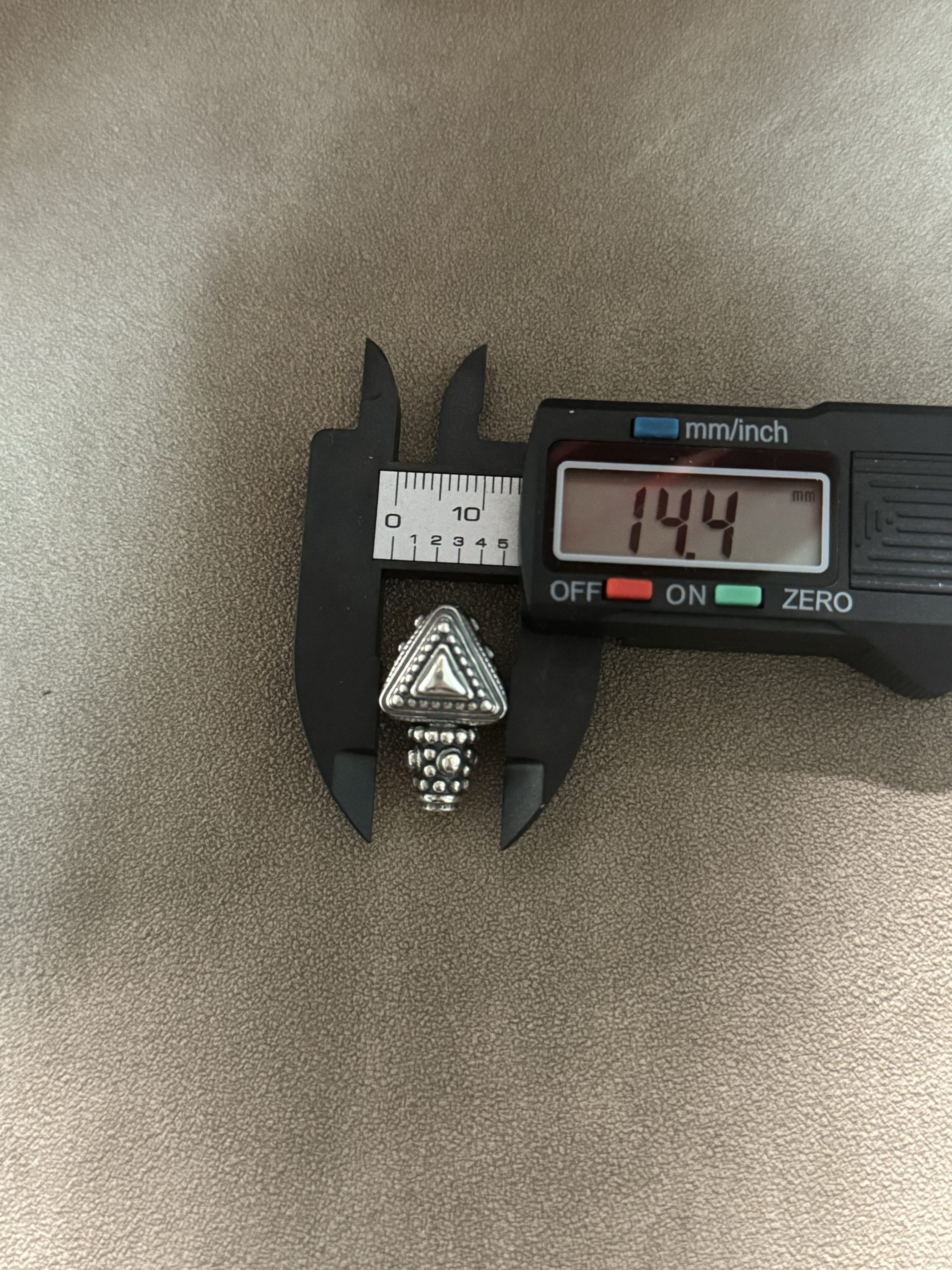 평화 부적 삼각형 분할 티 사이즈 직경 13 플러스는 8에서 11까지의 문자열과 일치할 수 있습니다 S  베스트 셀러