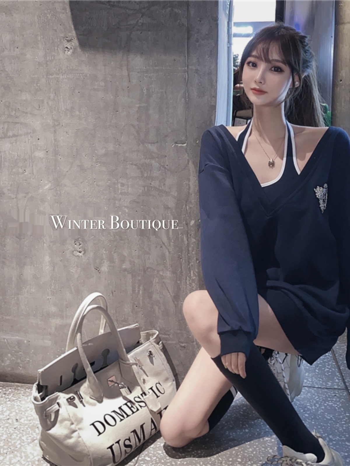 PANYAN STUDIO AUTUMN AND WINTER NEW LOOSE SEXY HALTERNECK SMALL SUSPENDER TWO-PIECE TOP V-NECK SWEATSHIRT WOMEN