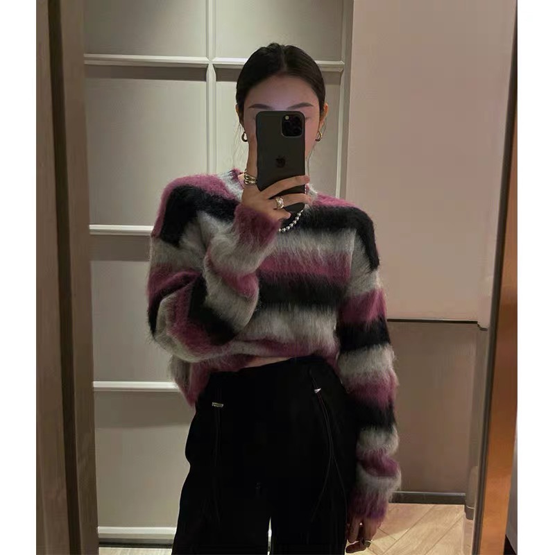 KOREAN VERSION OF LAZY STYLE CONTRASTING STRIPED SHORT CREWNECK SWEATER WOMENS AUTUMN 2022 NEW SOFT AND LOOSE DESIGN