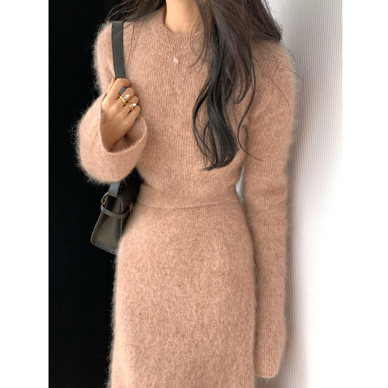 FRENCH NEW ROUND NECK FASHION BELL SLEEVE CROPPED TOP WOMENS 2022 HIGH WAIST SLIM GENTLE WIND SKIRT SET