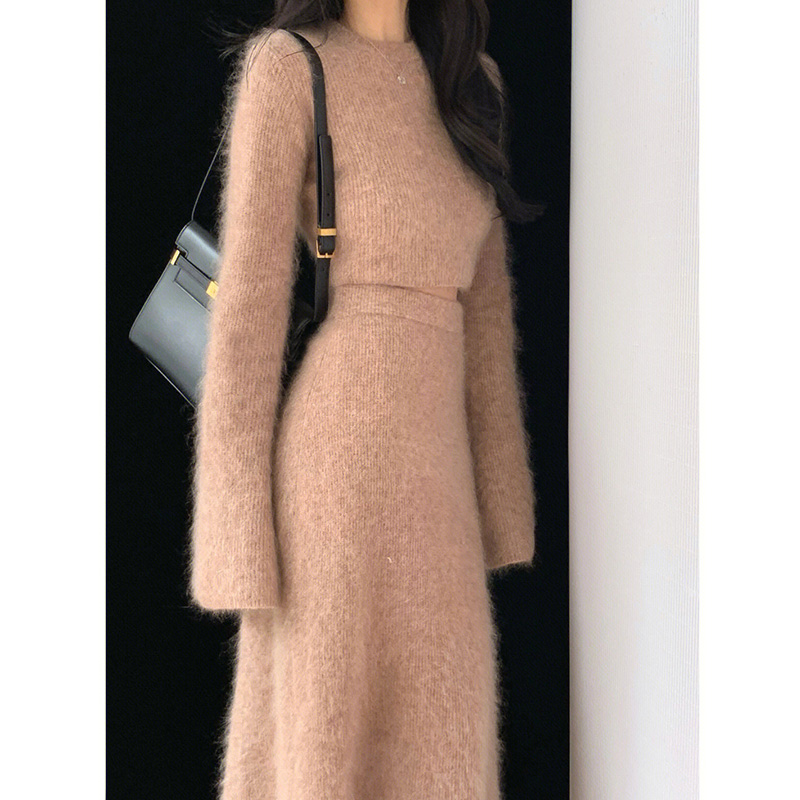 FRENCH NEW ROUND NECK FASHION BELL SLEEVE CROPPED TOP WOMENS 2022 HIGH WAIST SLIM GENTLE WIND SKIRT SET