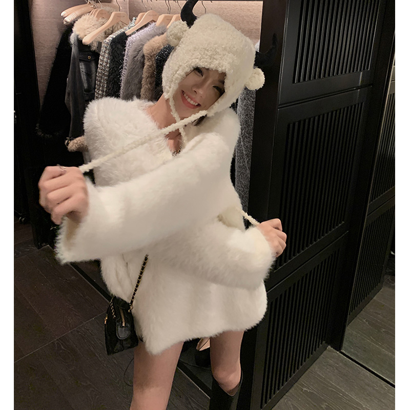 AUTUMN AND WINTER NEW SOFT GLUTINOUS WIND MILK WHIR GENTLE V-NECK LONG SLEEVE SWEATER WOMENS 2022 HIGH-END LOOSE KNITWEAR