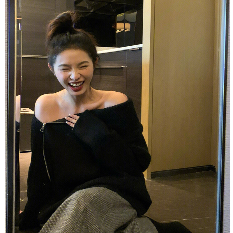 BLACK THICKENED HIGH NECK ZIPPER SHOULDER SWEATER WOMENS 2022 LOOSE AND THIN SEXY SENIOR IRREGULAR TOP