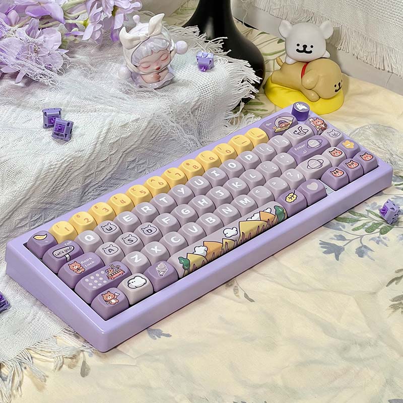 BEAR TRAVEL KEYCAPS PERSONALITY CUTE AND GOOD-LOOKING ATK68 75 TARANTULA SPIDER F87 98 99 104 KEYBOARD CAPS