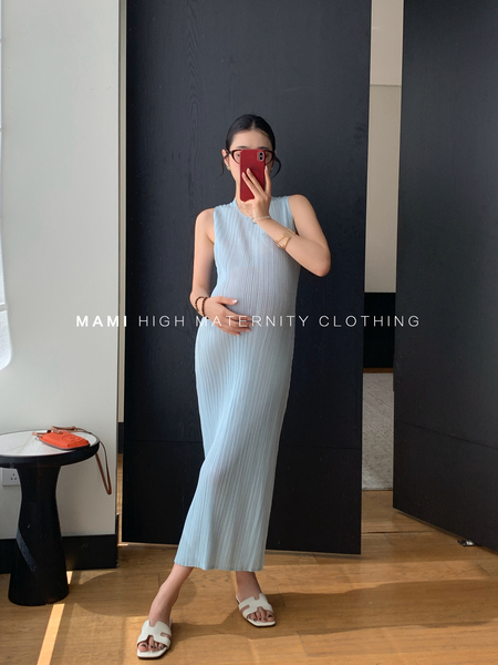 MAMI孕妇装夏季2026新款温柔风修身立体竖褶长裙孕期外穿连衣裙女