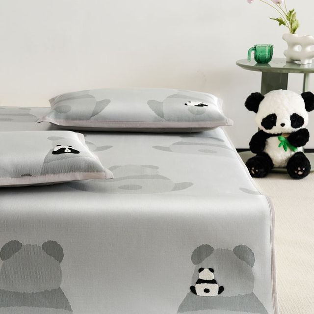 Foldable summer high-end ice silk mat pillow v premium ice silk mat summer mat sheet air conditioning mat three pieces