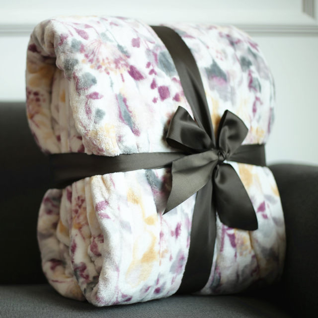 Export Christmas style flannel blanket bed sheet spring and autumn coral velvet blanket bed cover blanket single and double nap blanket