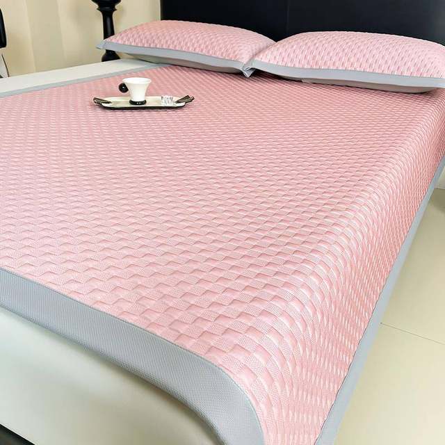 Summer silk bean mat three-piece set can be machine washed 2025025 new bean sheet ice type air conditioning mat a