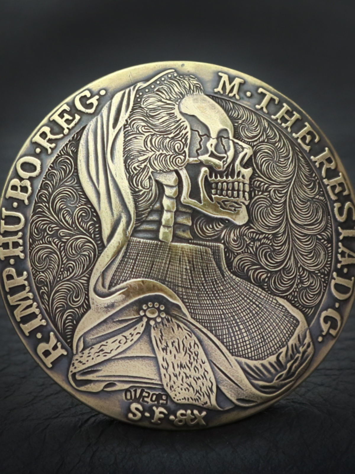 HANDMADE VINTAGE CATTLE RAISING DOUBLE-HEADED EAGLE LARGE DIAMETER BRASS WHITE COPPER CLOTH BUCKLE DECORATIVE BUCKLE LEATHER GOODS LEATHER CARVING ACCESSORIES