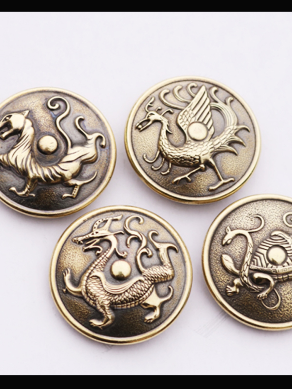 HANDMADE RETRO FOUR GODS AND BEASTS PATRON SAINT BRASS WHITE COPPER WEALTH CLOTH BUCKLE DECORATIVE LEATHER LEATHER CARVING ACCESSORIES