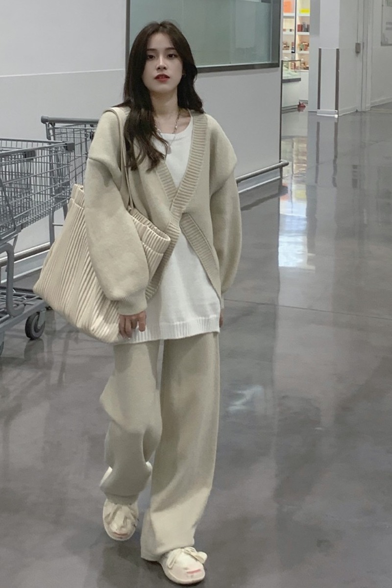 PREGNANT WOMEN AUTUMN SUIT FASHION 2024 DESIGN SENSE GENTLE WIND LOOSE CASUAL AUTUMN OUTING KNITTING TWO-PIECE SET