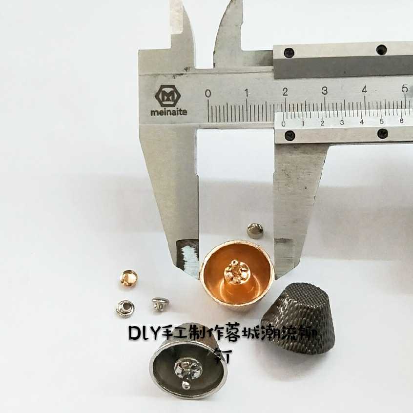 DLY HANDMADE BUCKET POCKMARKED RIVETS CLOTHING SHOES AND HATS PACKAGING ARE ACCESSORIES ACCESSORIES BUMPER RIVETS
