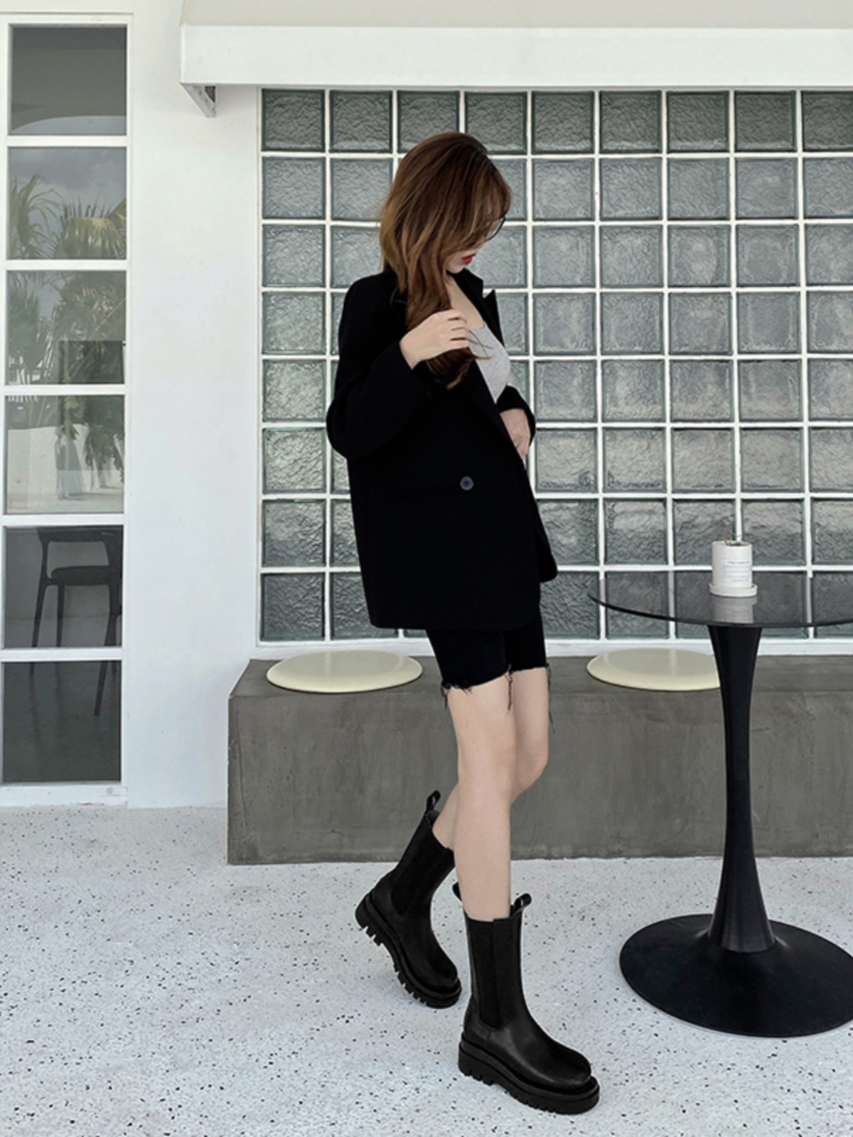 밀란 스튜디오  가죽 마틴 부츠 슬리밍 브리티시 스타일 미드 종아리 두꺼운 밑창 첼시 나이트 여성용 숏부츠