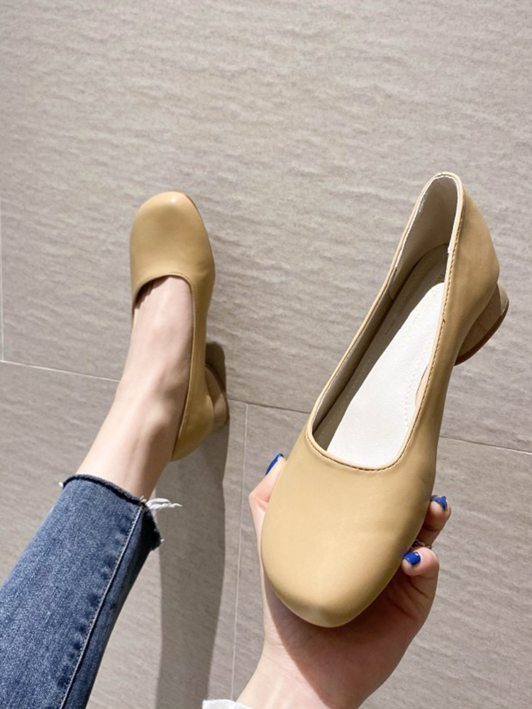 밀라노 스튜디오 2024 새로운 프랑스 레이디 다목적 두꺼운 뒤꿈치 엄지 발가락 인형 신발 얕은 입 플랫 여성 신발