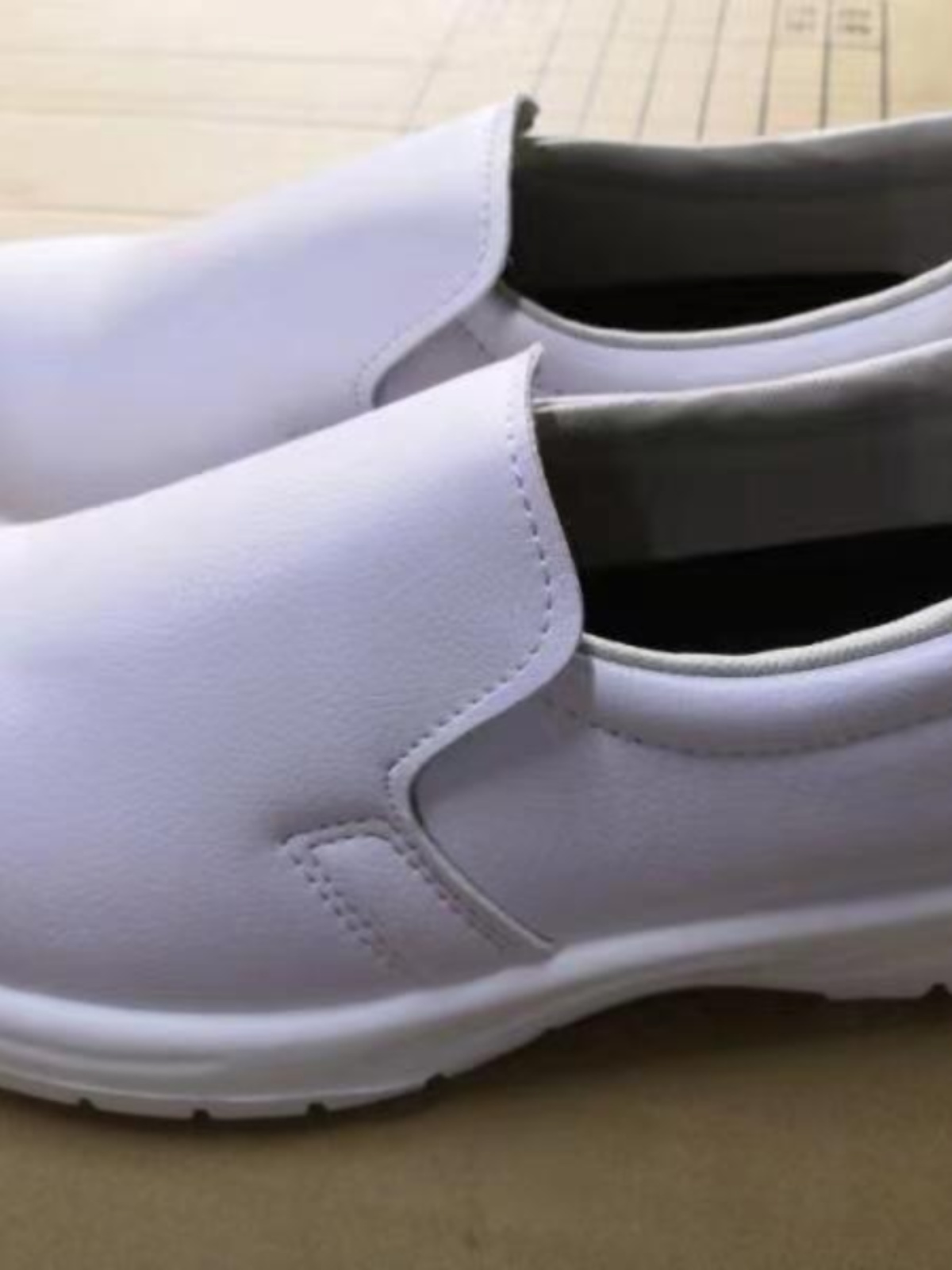 HIGH-QUALITY LA CERTIFICATION LABOR SAFETY SHOES DUST-FREE SAFETY SHOES CLEAN ROOM ANTI-STATIC STEEL TOE HEAD ANTI-SMASHING WHITE LABOR PROTECTION SHOES