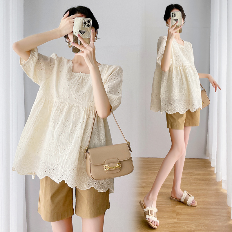 SUMMER MATERNITY SUIT 2025 FASHION APRICOT CUT-OUT LACE SHIRT LOOSE HEM TOP AND KHAKI TUMMY PANTS