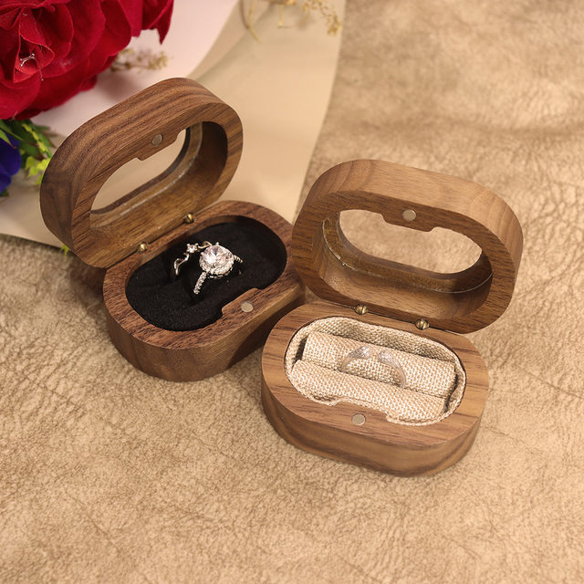 Solid wood walnut earrings jewelry ring jewelry jewelry storage box oval window acrylic proposal ring box