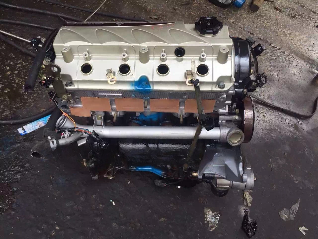 Mitsubishi M6 BYD F6 glandy Goran lingshen Outlander Great Wall Jiayu 4G69 2.4 engine