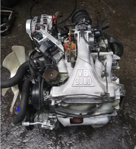 Original imported 90% new Three/Ling Pajero v33 v6 6g72 3000 high voltage packet distributor engine