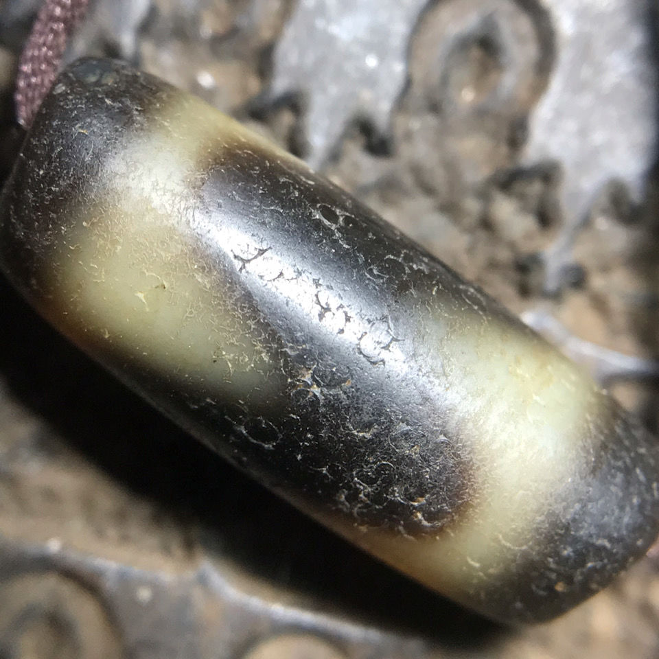 SPECIAL PRICE TIE-UP TIBETAN ANCIENT PHARAOH GAS SLURRY FULL OF WEATHERED TEETH YELLOW OLD AGATE TIGER TOOTH DZI ACCESSORIES WAIST BEADS DIY