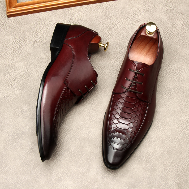 SNAKE EMBOSSED BRITISH STYLE LEATHER SHOES MENS AUTUMN MENS BUSINESS FORMAL WEAR POINTED TOE MENS SHOES LEATHER FASHION GROOM WEDDING SHOES