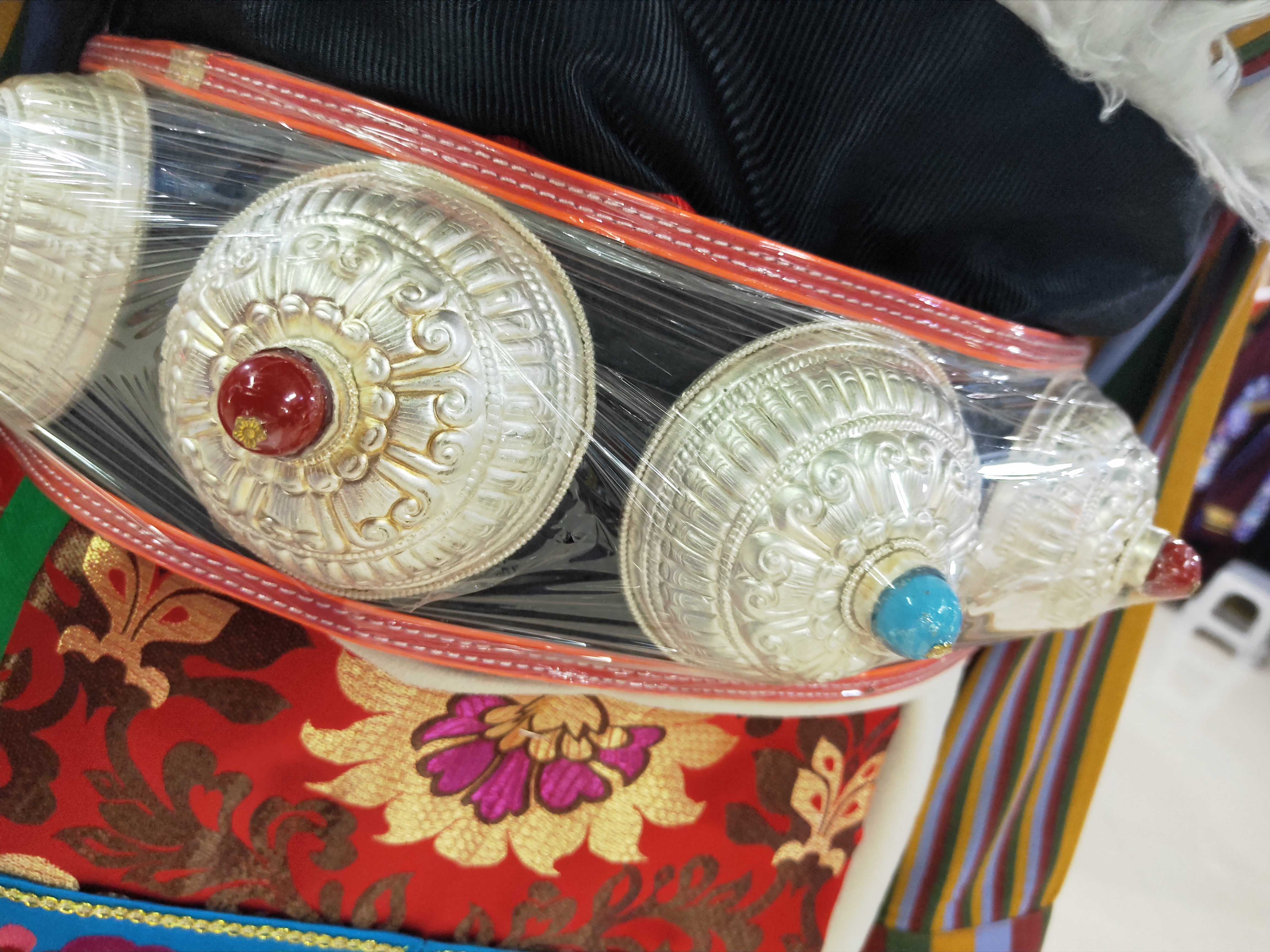 티베트 여성의 흰색 구리 넓은 벨트 허리 장식 티베트 액세서리 웨딩 사진 장식 실버 그릇 세트