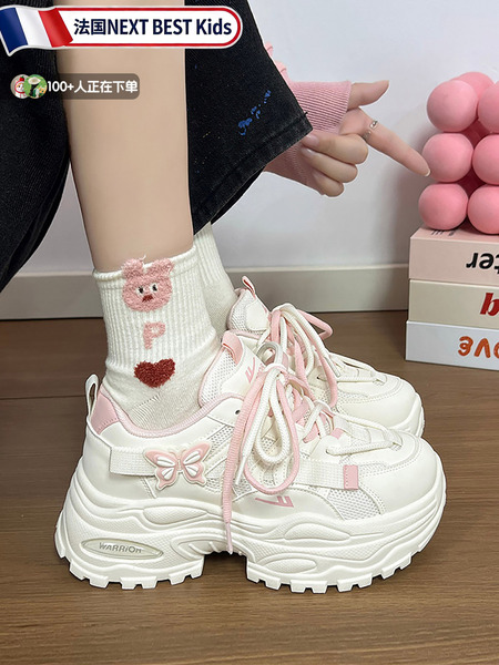 小白鞋女童厚底老爹鞋女款2026秋季新款增高透气百搭巨好看运动鞋