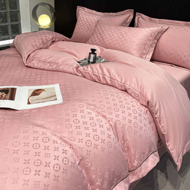 Light luxury jacquard quilt cover four-piece set washable silk bed sheet silky nude bed products high-end ice silk bed three-piece set