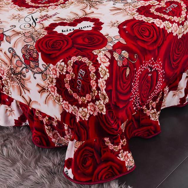 Thickened and warmth in winter, golden sable milk velvet four-piece duvet cover lace bed sheet skirt flannel coral velvet cover