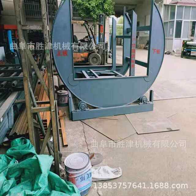 Automatic door panel flip machine 180 degree flip machine, easy to lift and easy to hydraulic clamp large plate swivel